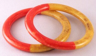 T8  two tone tube bangles